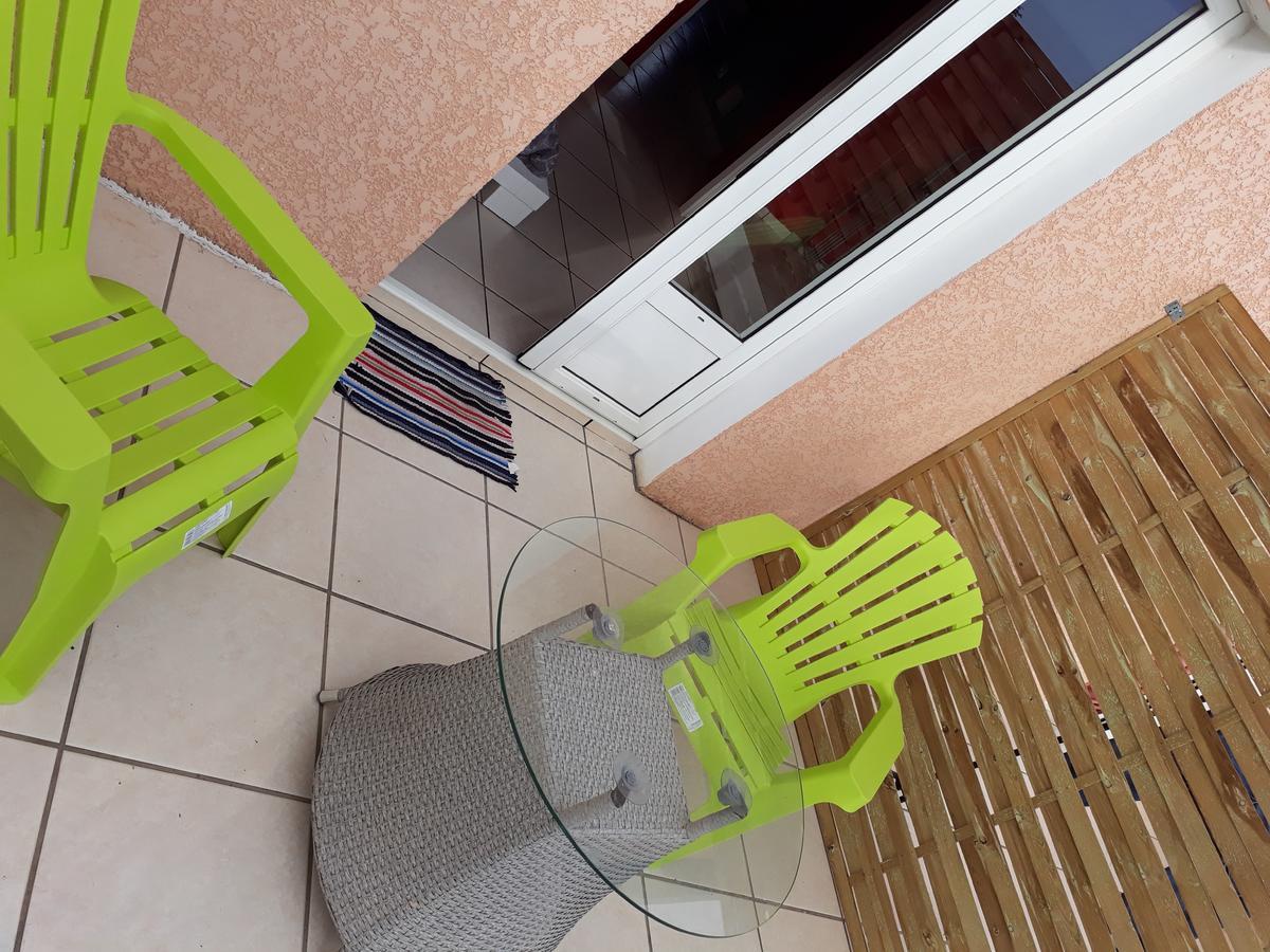 Riviere Saint-Louis Chez Chouchou B&B 외부 사진